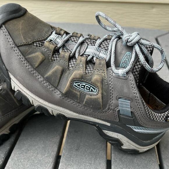 Keen women’s size 8.5 hiking shoe Targhee lll waterproof - Picture 3 of 9